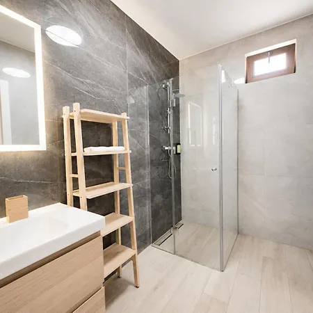 Apartman Fala *